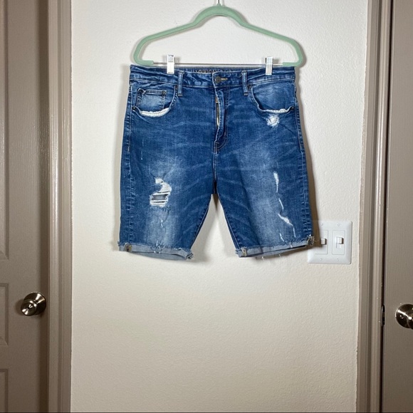 American Eagle Joey’s denim cutoffs extreme flex - Picture 1 of 6